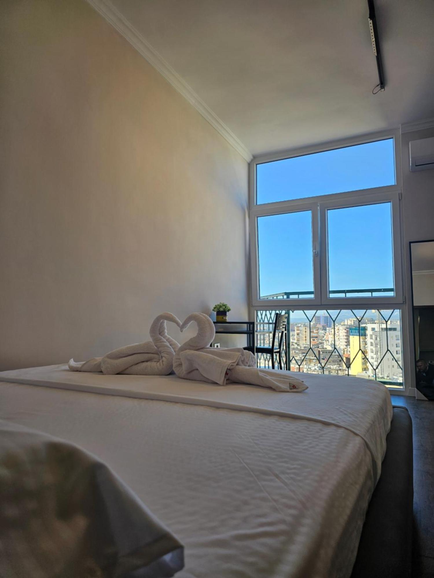 Sky Apartaments City Center Tirana Exterior foto